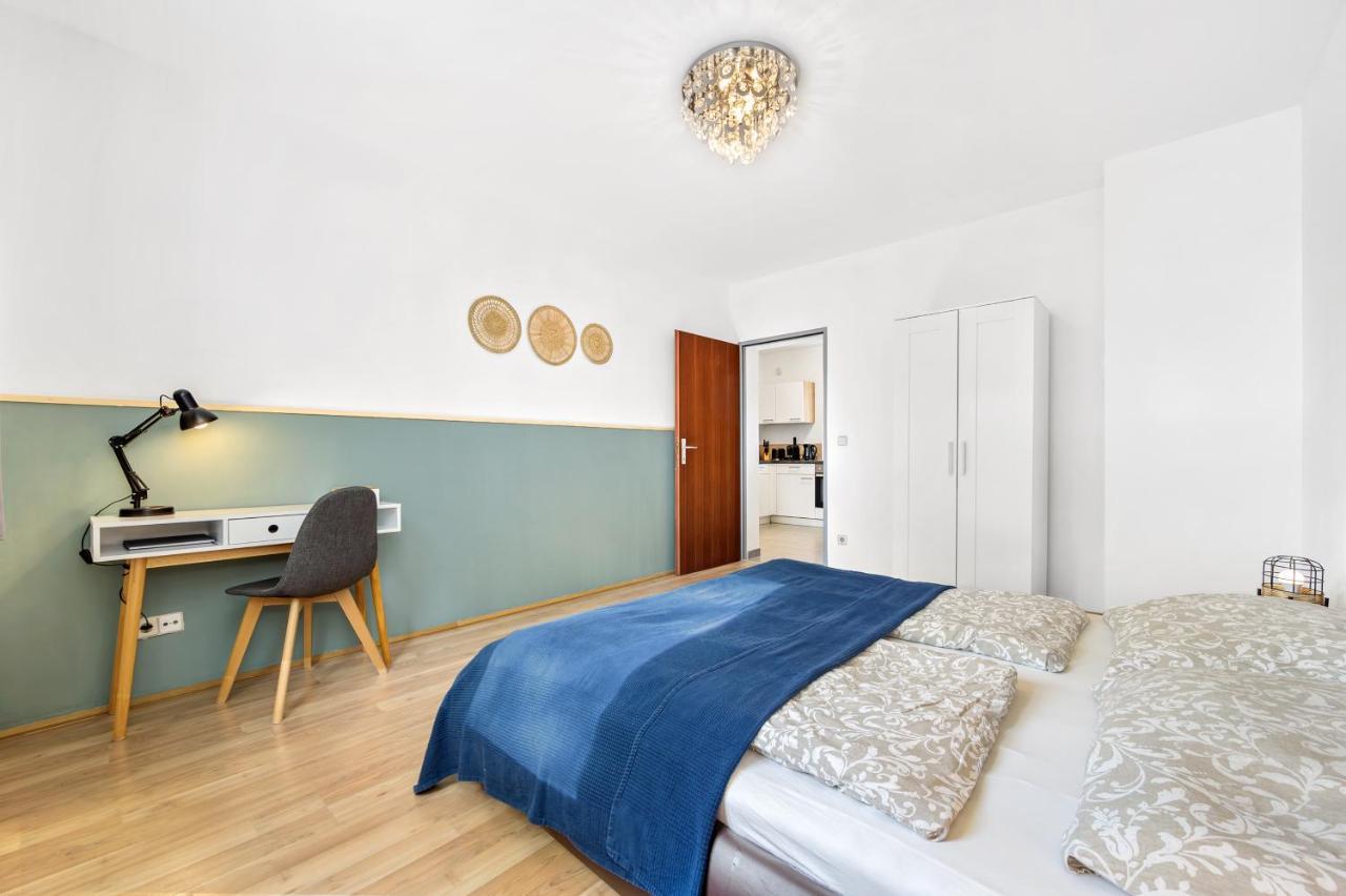 Erholung Pur Nahe Krankenhaus & Uni Mit Parkplatz! Appartement Graz Buitenkant foto