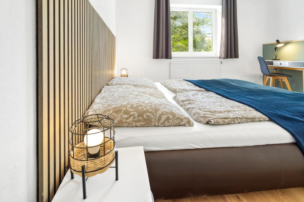Erholung Pur Nahe Krankenhaus & Uni Mit Parkplatz! Appartement Graz Buitenkant foto