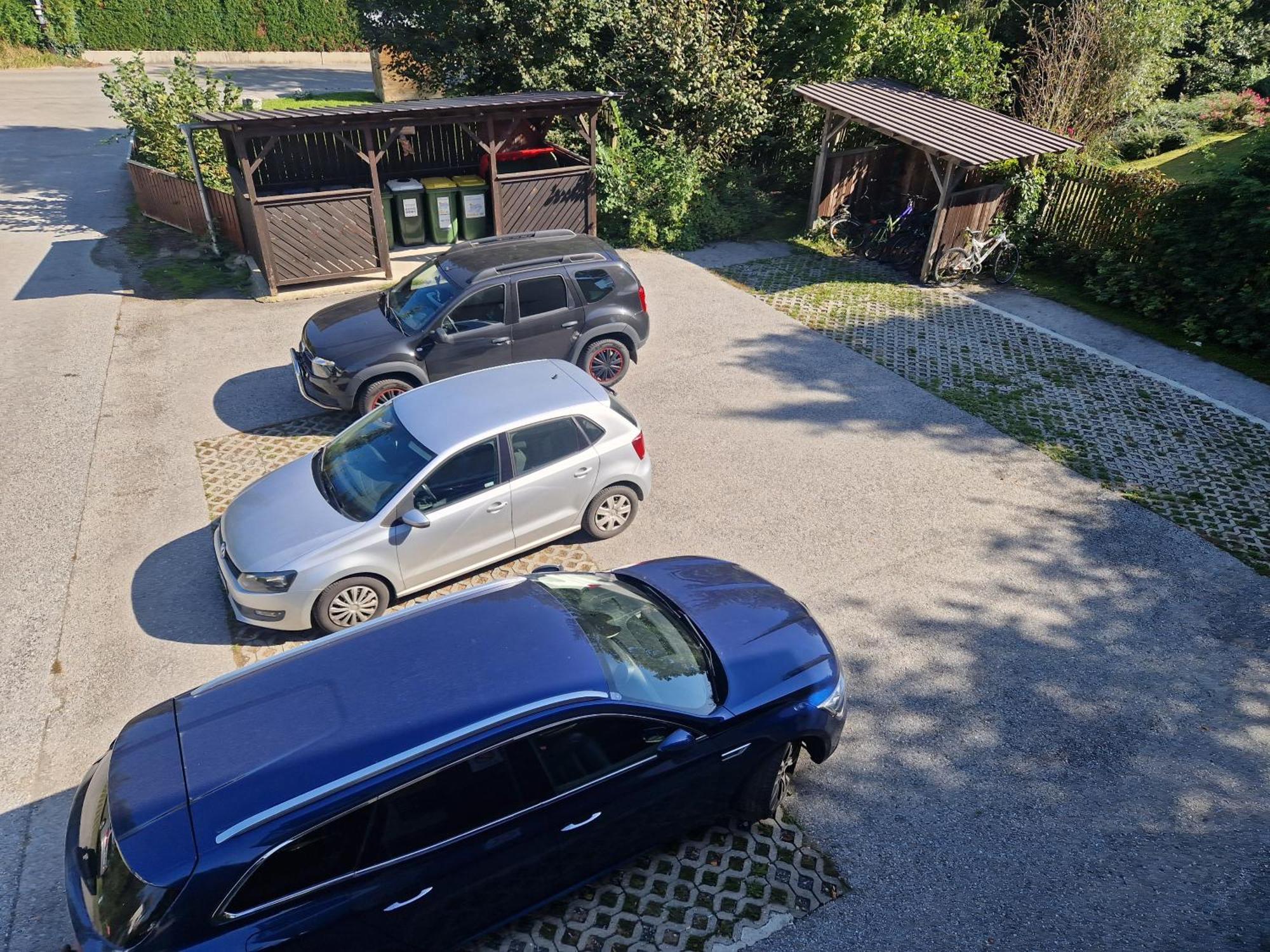 Erholung Pur Nahe Krankenhaus & Uni Mit Parkplatz! Appartement Graz Buitenkant foto